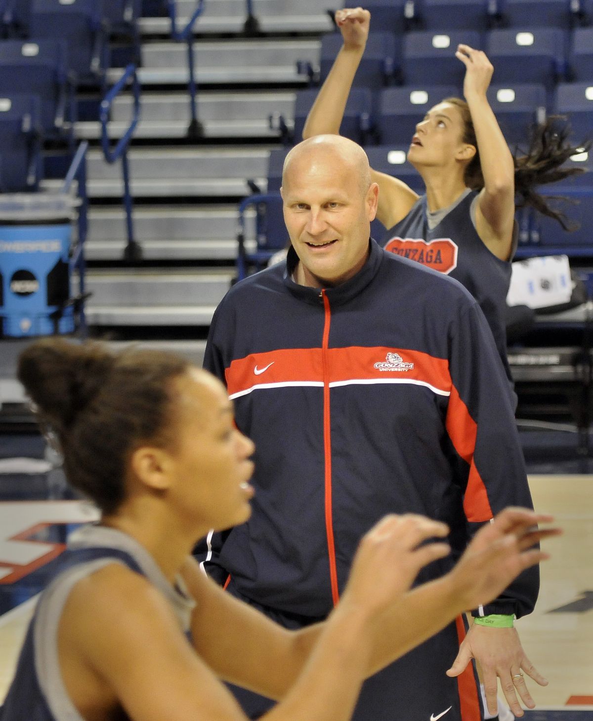 GU coach Kelly Graves watches team on Friday. (Jesse Tinsley)
