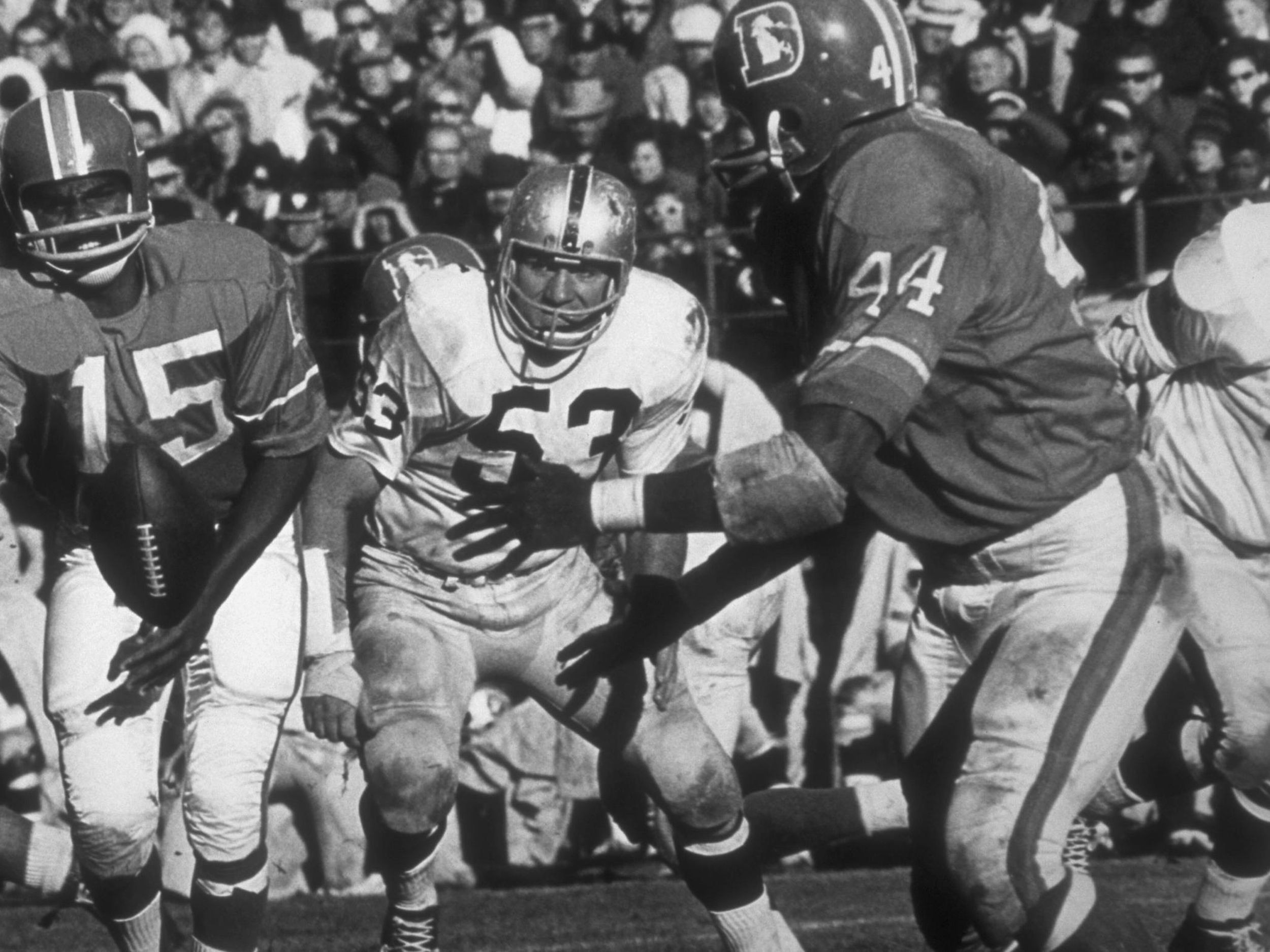 Marlin Briscoe, first Black starting QB of Super Bowl era, dies