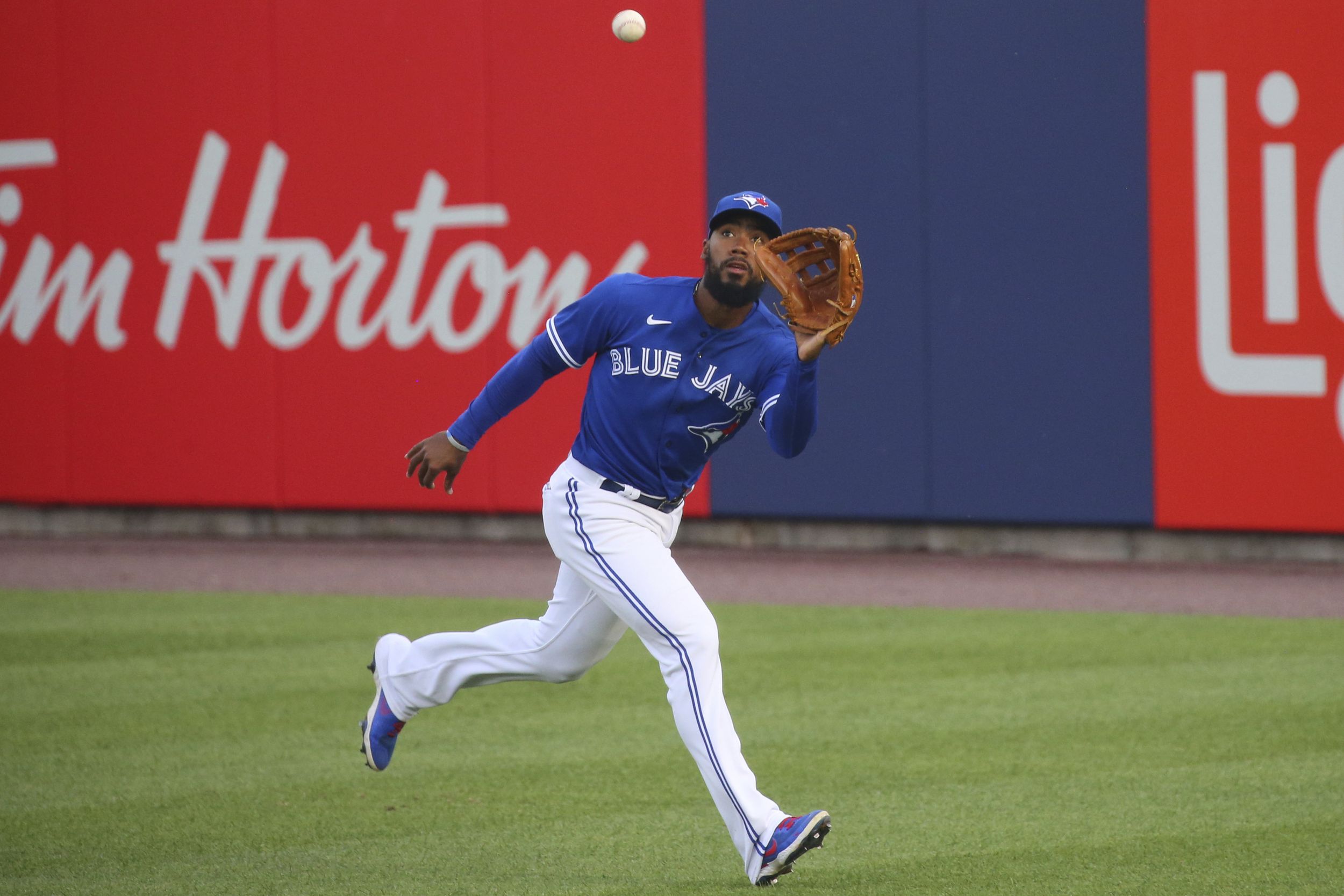 MLB on X: The @BlueJays add another bat. INF Marcus Semien is