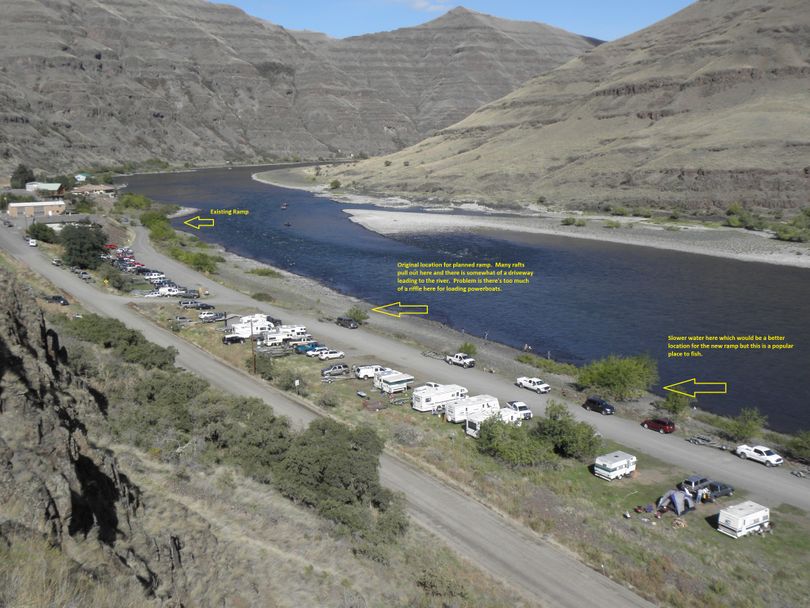 Illustration shows two sites originally checked out for a second boat ramp on the Snake River at Heller Bar. The left arrow shows the existing ramp.  Center arrow shows a possible site that's being ruled out because of a riffle current. Right arrow shows a better launch site, but it's being ruled out because of flows and because it's a stretch frequented by anglers. (Washington Department of Fish and Wildlife)