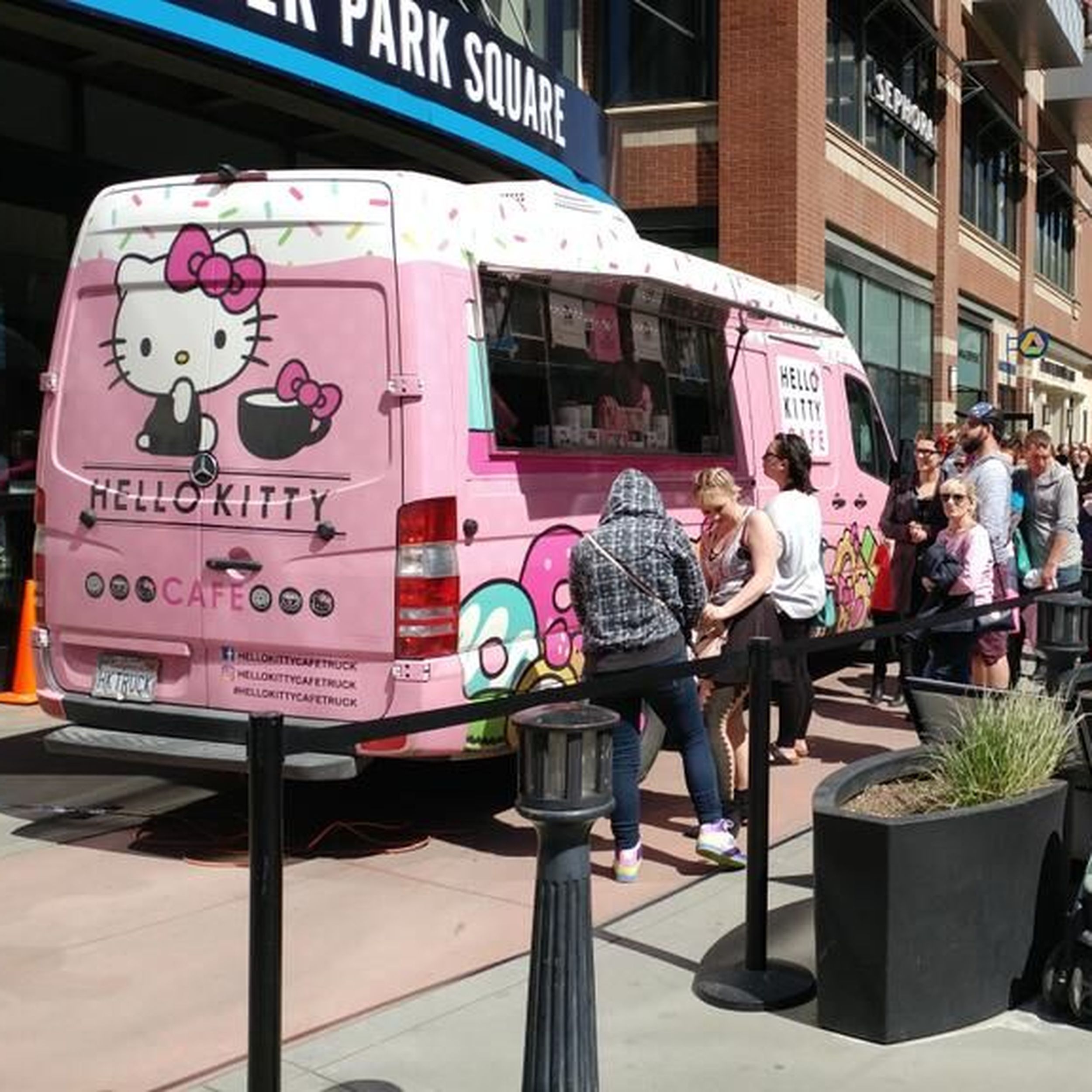 Hello Kitty Cafe Truck in Spokane