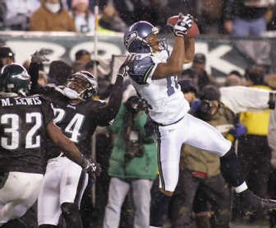 The Philadelphia Eagles and Seattle will meet today for the first time since December 2005, when receiver D.J. Hackett helped the Seahawks' offense run away with a 42-0 win. Associated Press
(File Associated Press / The Spokesman-Review)