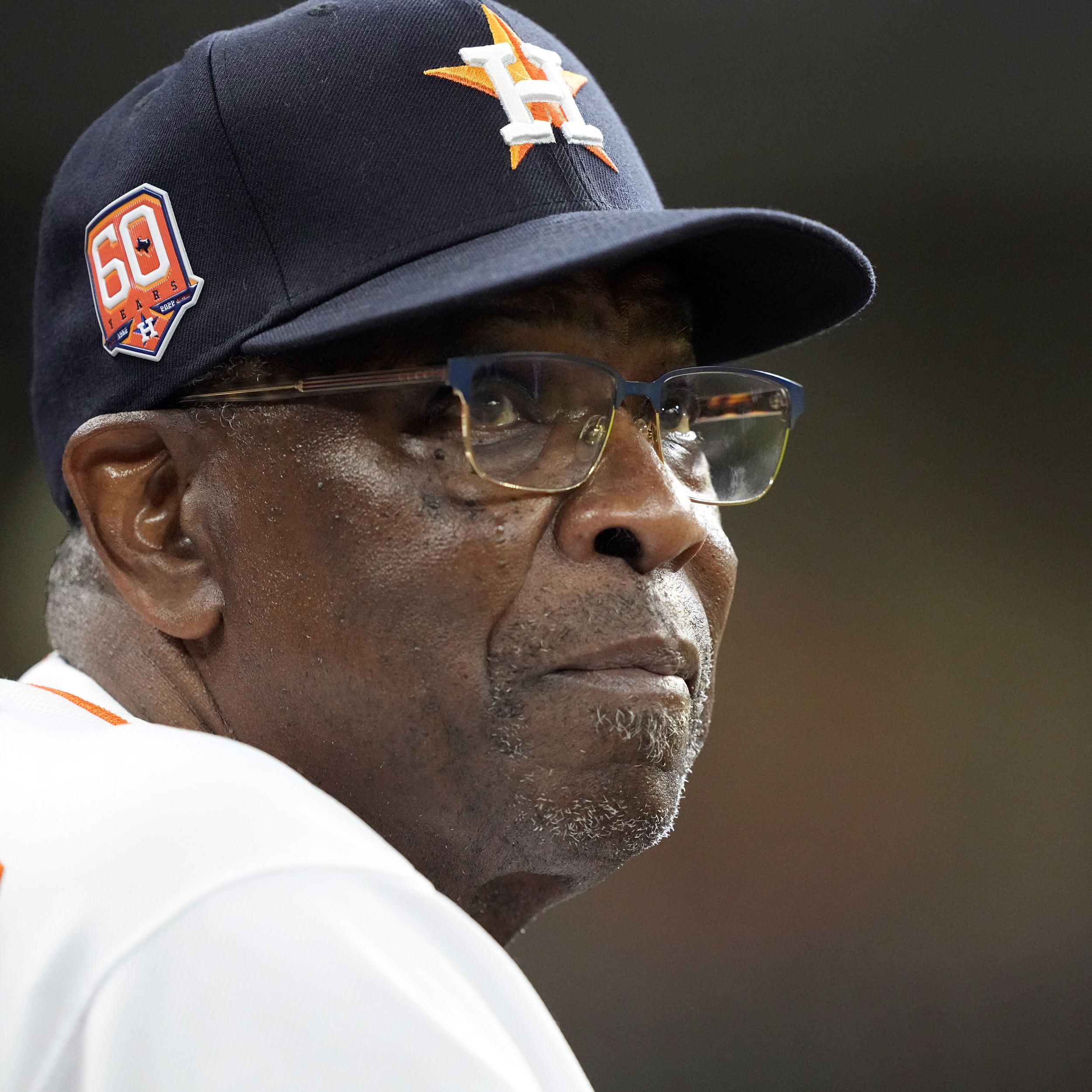 Dusty Baker reaches 2,000 career wins as Astros shut out Mariners - The  Boston Globe