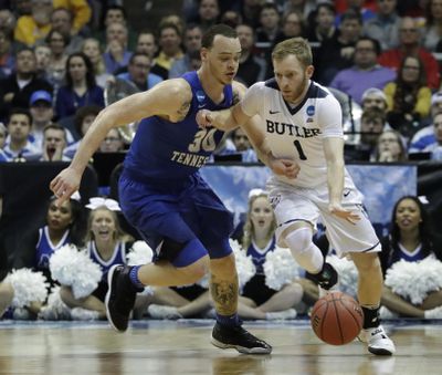 Butler’s Tyler Lewis drives past Middle Tennessee State's Reggie Upshaw during the second half of an NCAA college basketball tournament second-round game Saturday, March 18, 2017, in Milwaukee. Butler won 74-65. (Morry Gash / Associated Press)