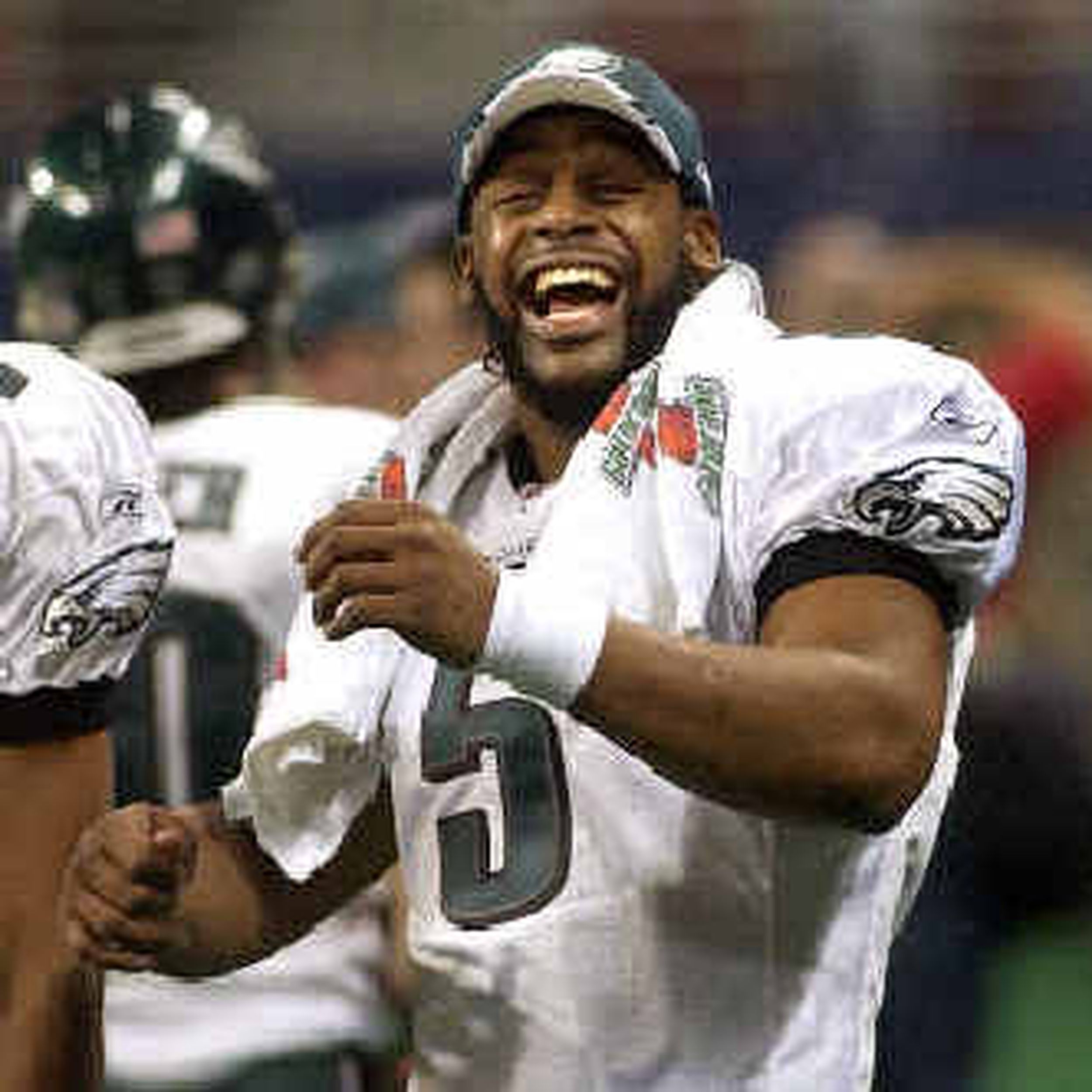 Donovan McNabb Says the T.O. Drama Broke Up Eagles