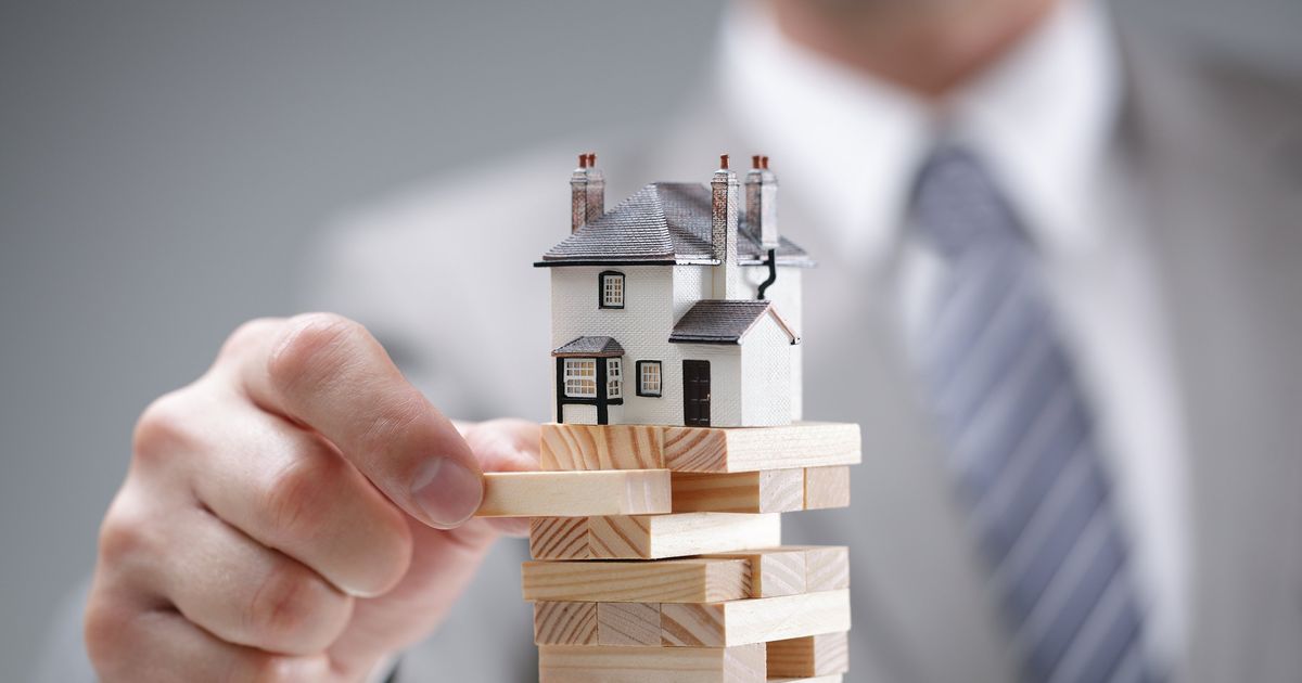 Is the housing market going to crash? What the experts are saying The