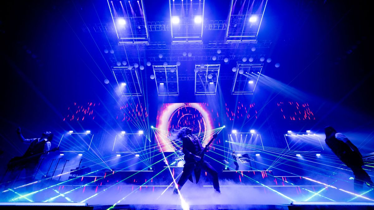 Trans-Siberian Orchestra returns to arenas for annual Christmas