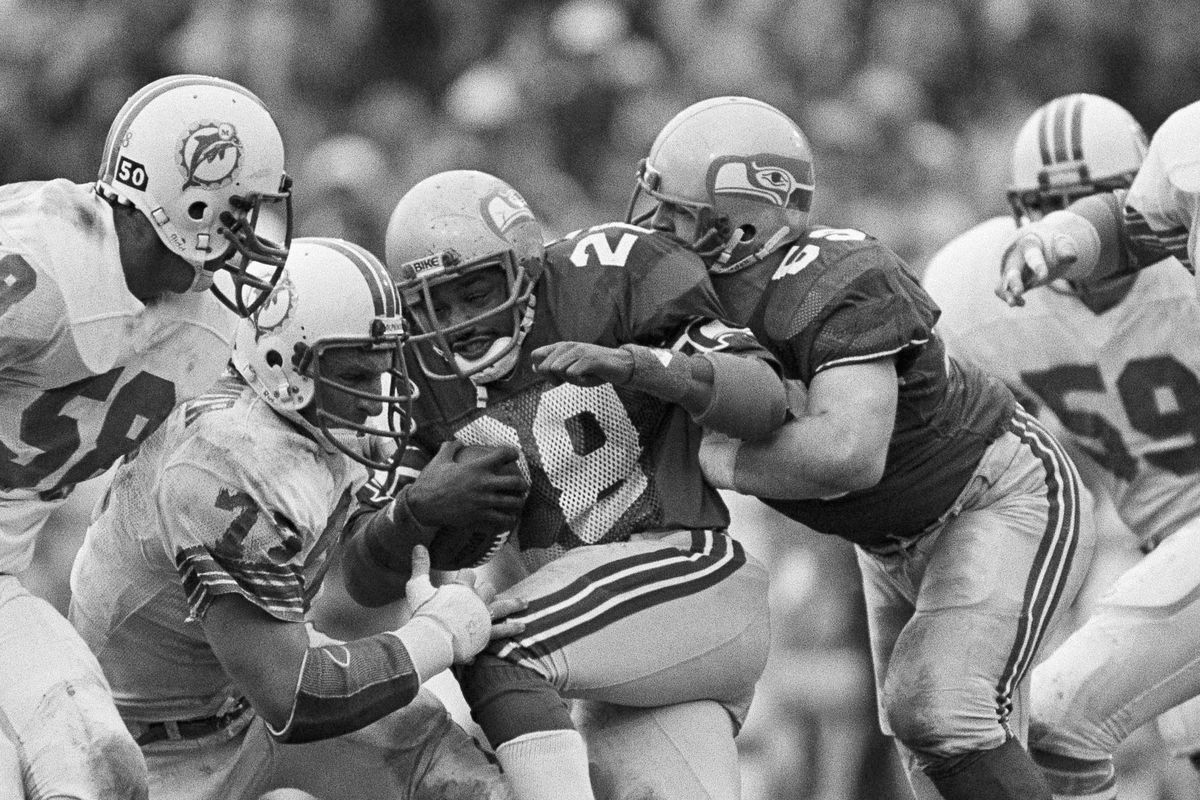 Former Seattle Seahawks running back Curt Warner's incredible,  heartbreaking story