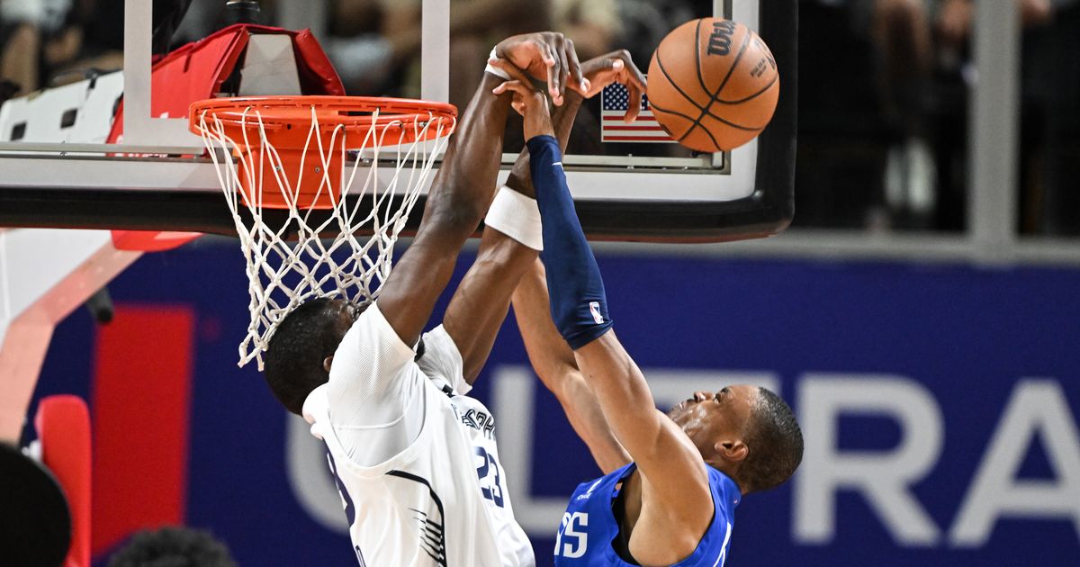 Cedric Coward delivers highlight block, posts double-double in Summer League loss