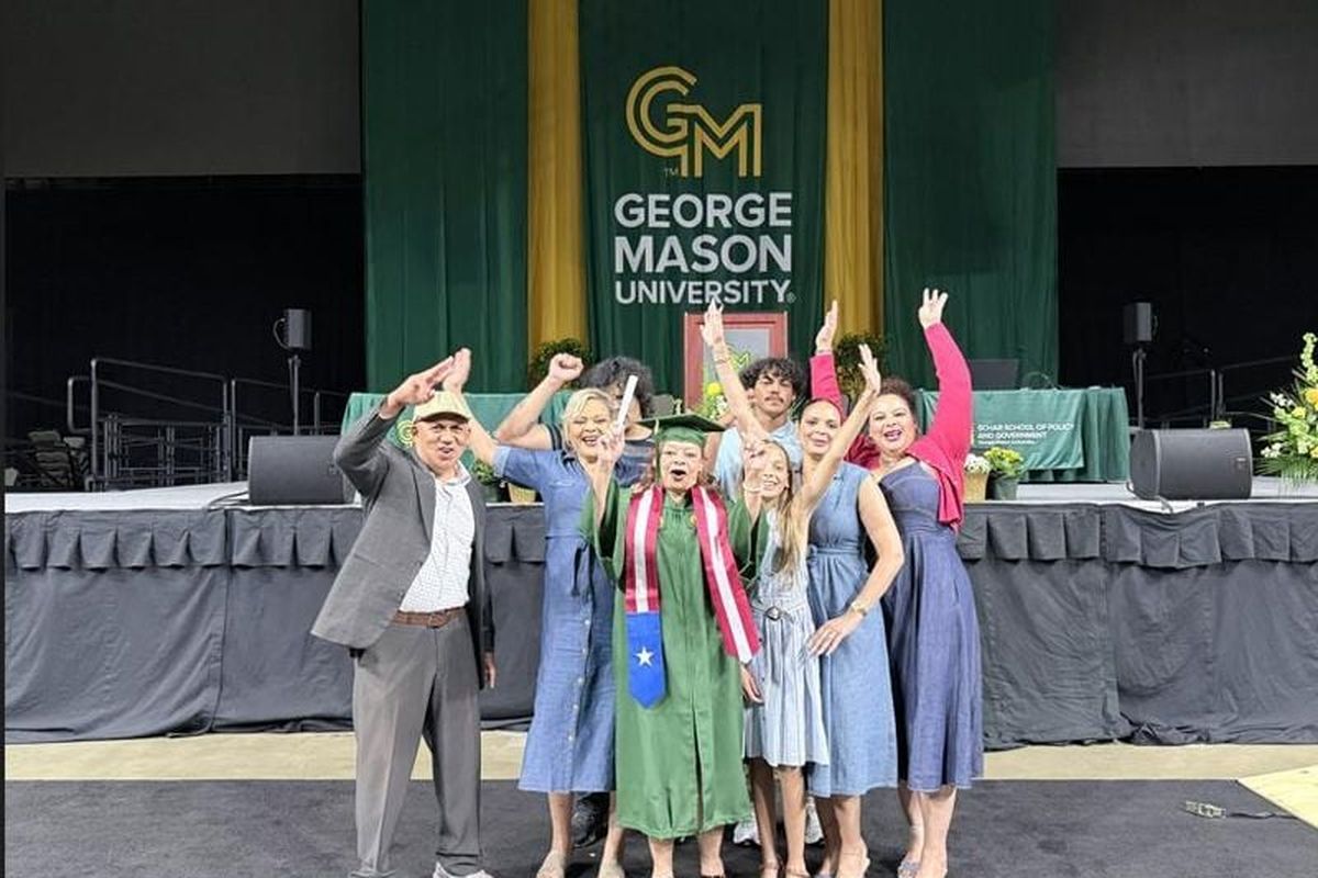 She's 72, a grandma of 8 and just graduated with her bachelor's degree