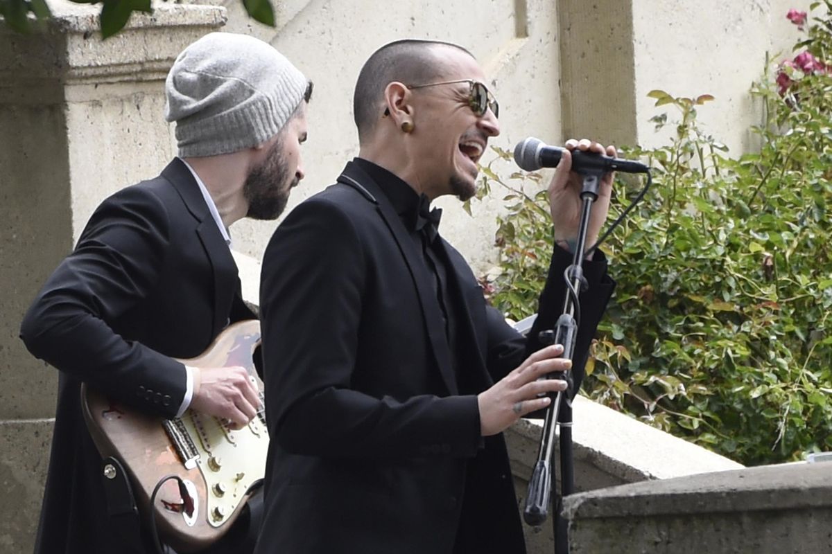 Chester Bennington, of Linkin Park, has died in his home near Los Angeles. He was 41. Los Angeles County coroner spokesman Brian Elias says they are investigating Bennington’s death as an apparent suicide but no additional details are available. He was photographed in May, performing "Hallelujah" at a funeral for Chris Cornell. (Chris Pizzello / Invision/AP)