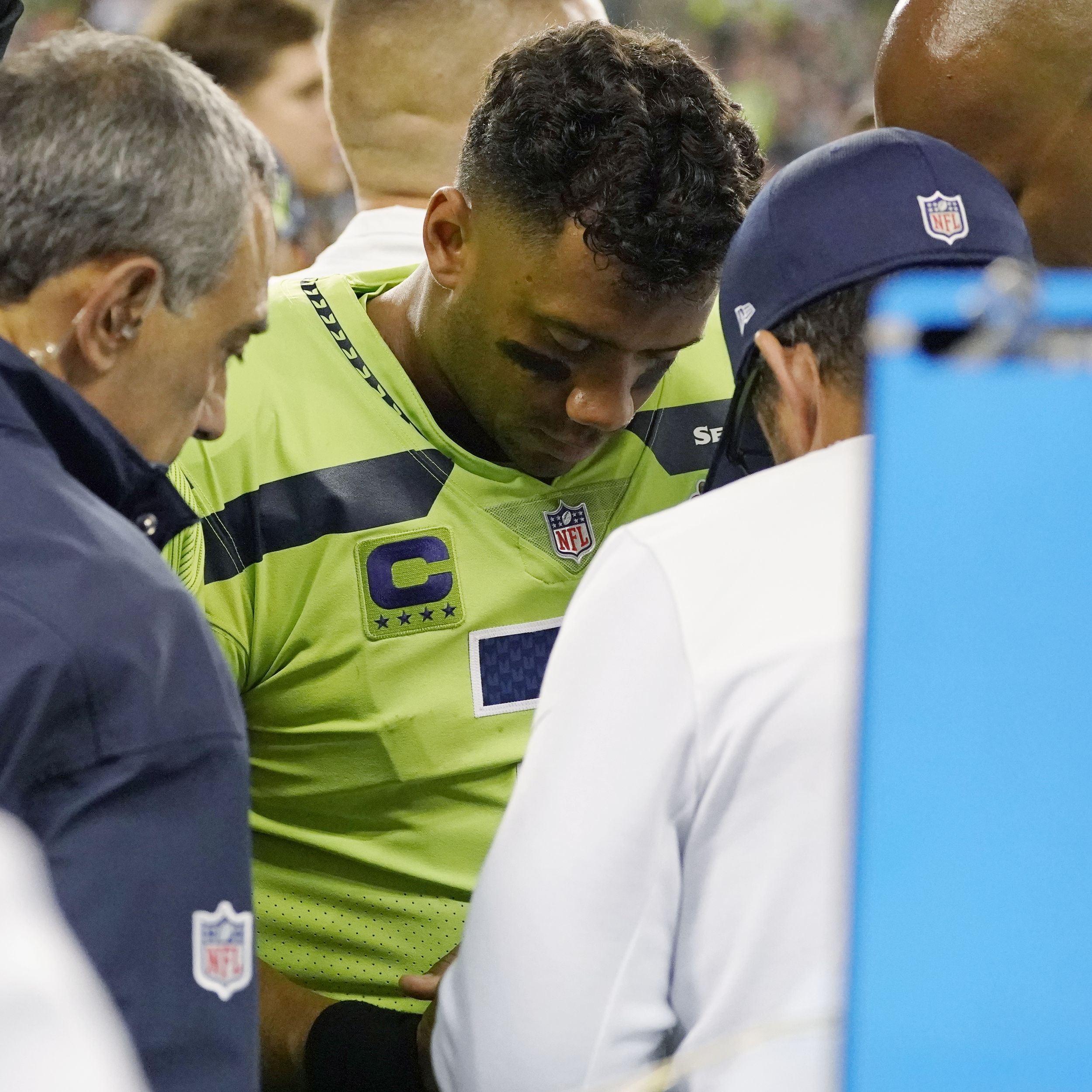 Russell Wilson's injury leaves the struggling Seahawks at a