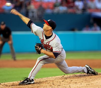 Tim Hudson will try rehab instead of undergoing shoulder surgery. (Associated Press / The Spokesman-Review)