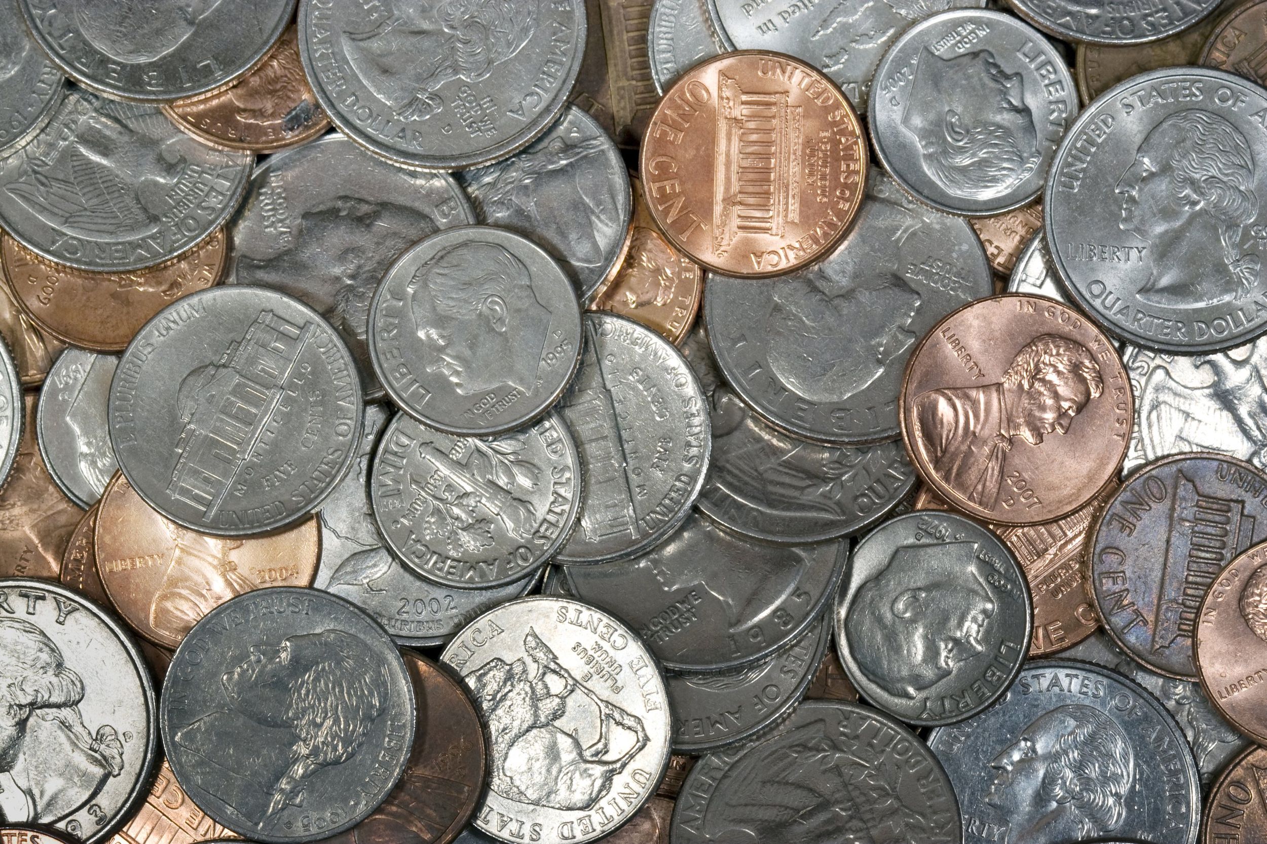 Falling Behind:  40% Of Americans Face Crushing Inflation, Report Says - lbqgmq4