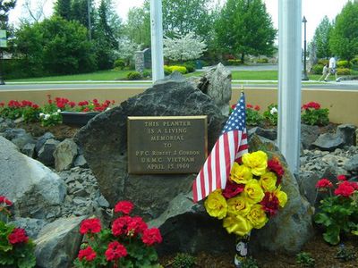 A plaque honoring PFC Robert “Jerry” Gordon was dedicated before a crowd of more than 200 on Memorial Day at Hayden City Hall. Special to Spokesman-Review (Carl Gidlund Special to Spokesman-Review / The Spokesman-Review)