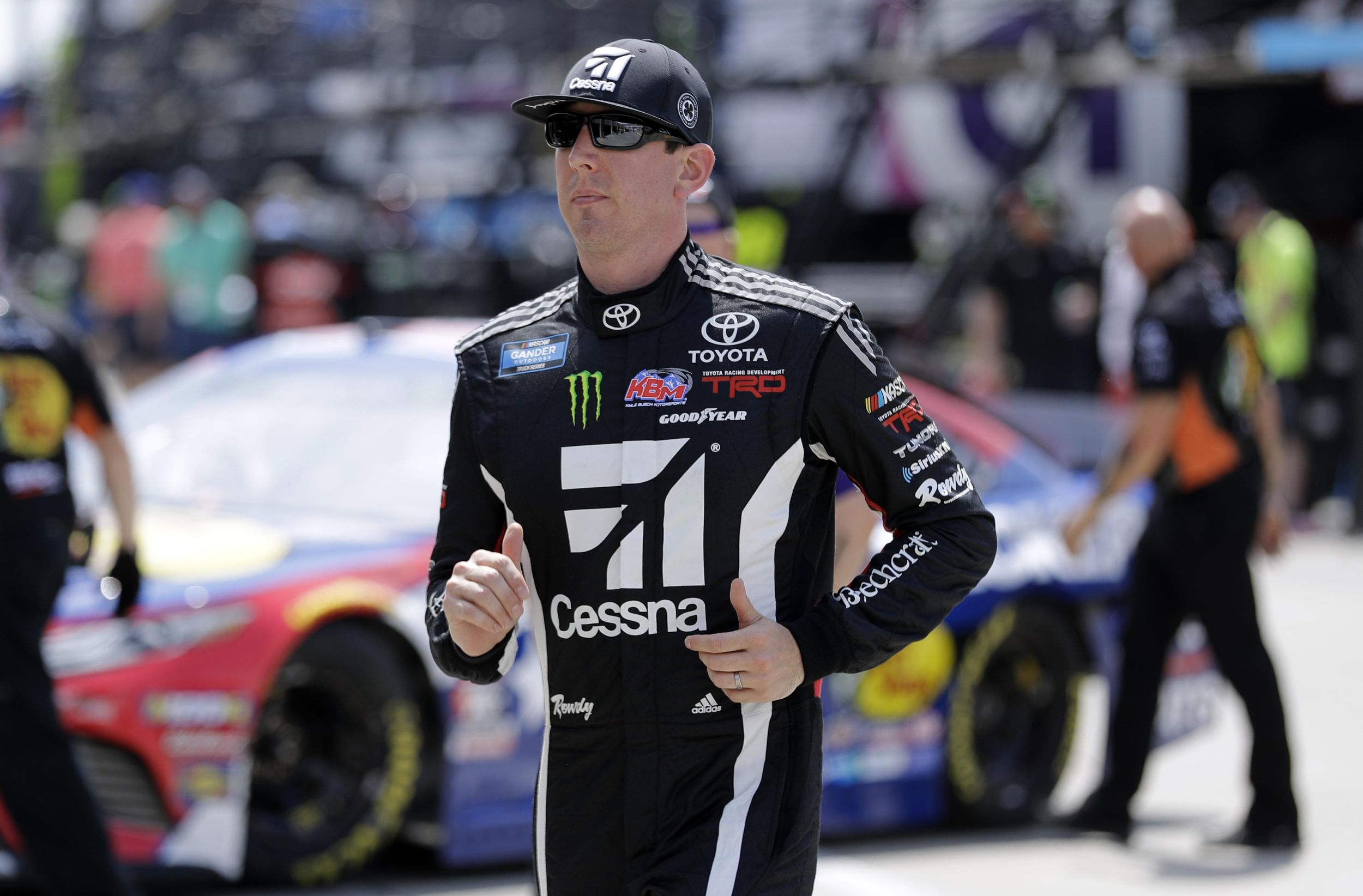 Kyle Busch wins his 6th straight NASCAR Trucks race | The Spokesman-Review