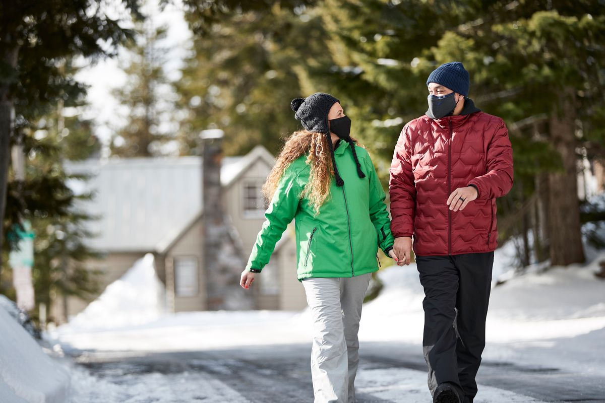 Dr. Jeff Markin says a 25- to 30-minute daily walk can lower risk of hip fracture by 28%. (Todd Eckelman)