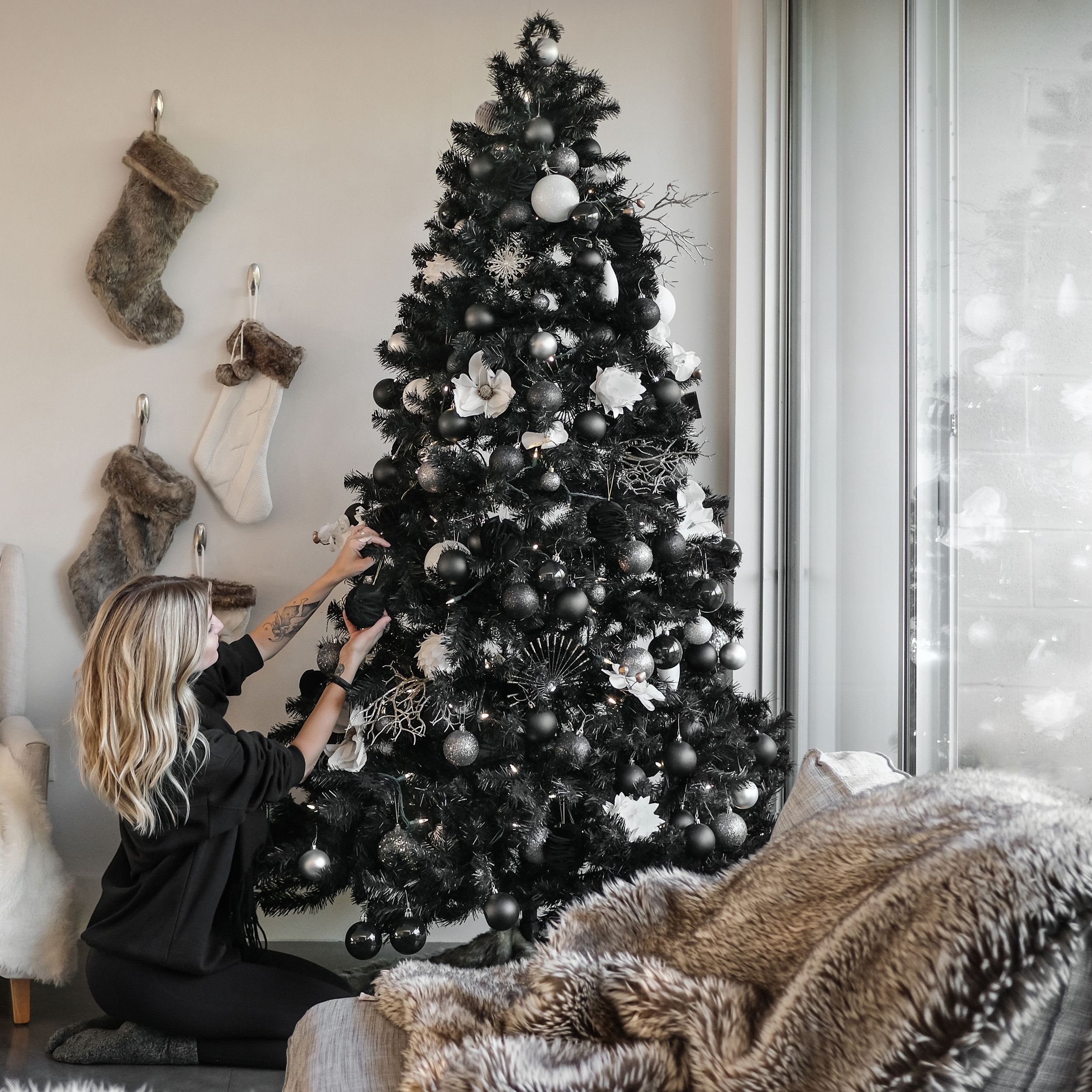 Black Christmas trees: A symbol of 2020 angst or a reﬁned choice?