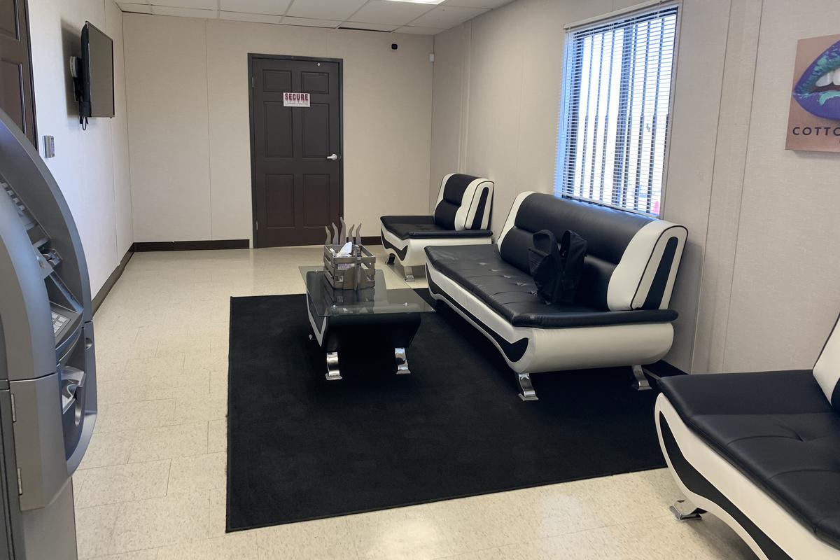 Water Canyon Dispensary, Foto 2