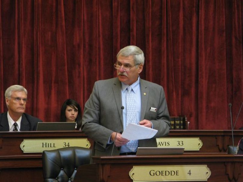 Sen. John Goedde, R-Coeur d'Alene, offers his closing debate Thursday in favor of SB 1108, the bill to restrict teacher contract rights. It passed on a 20-15 vote, after nearly four hours of debate; the Senate then immediately launched into SB 1110, a teacher performance-pay bill. (Betsy Russell)