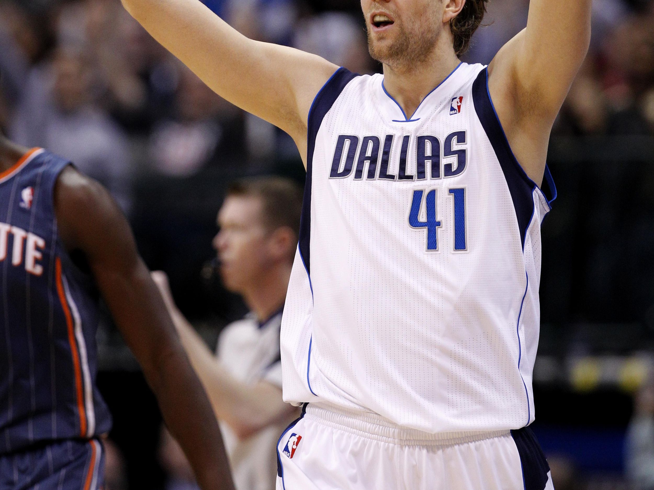 Dallas Mavericks Star Dirk Nowitzki Opts Out Of Contract