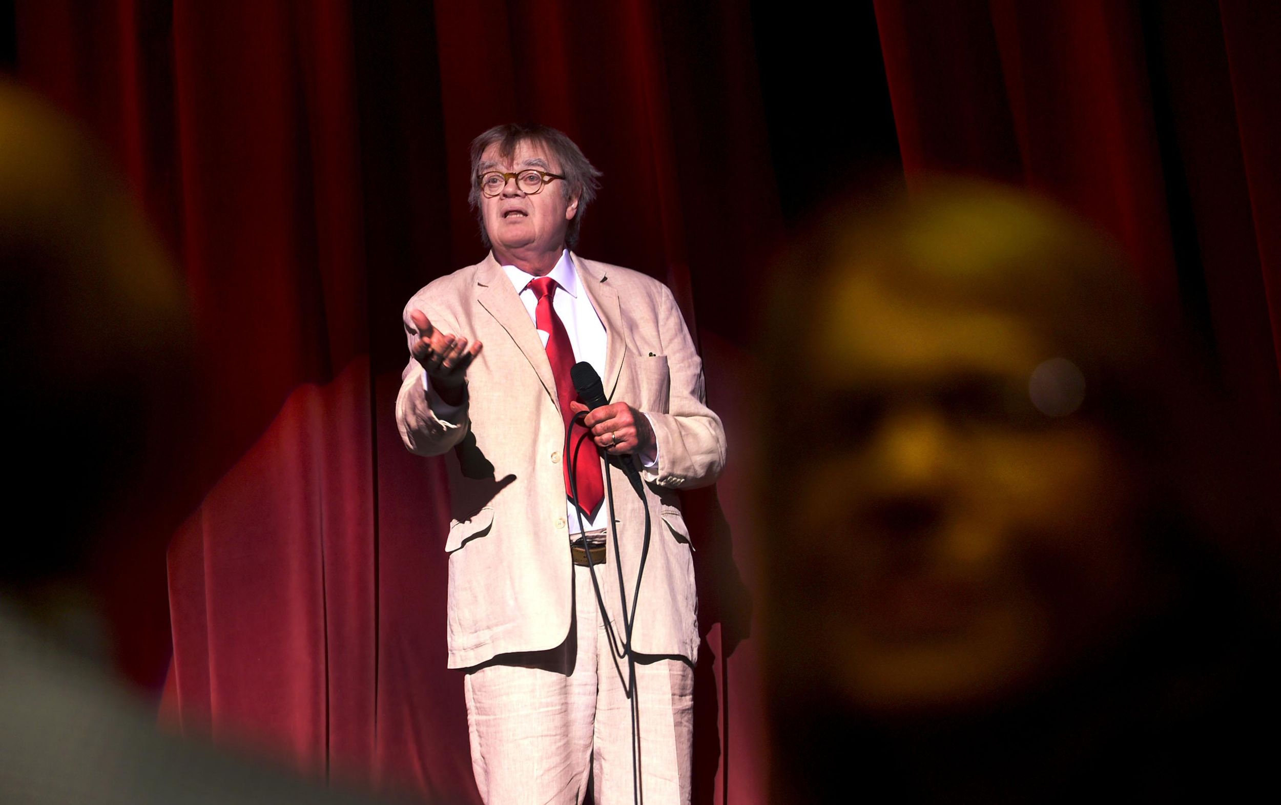 Garrison Keillor suffers brain seizure, but show goes on | The ...