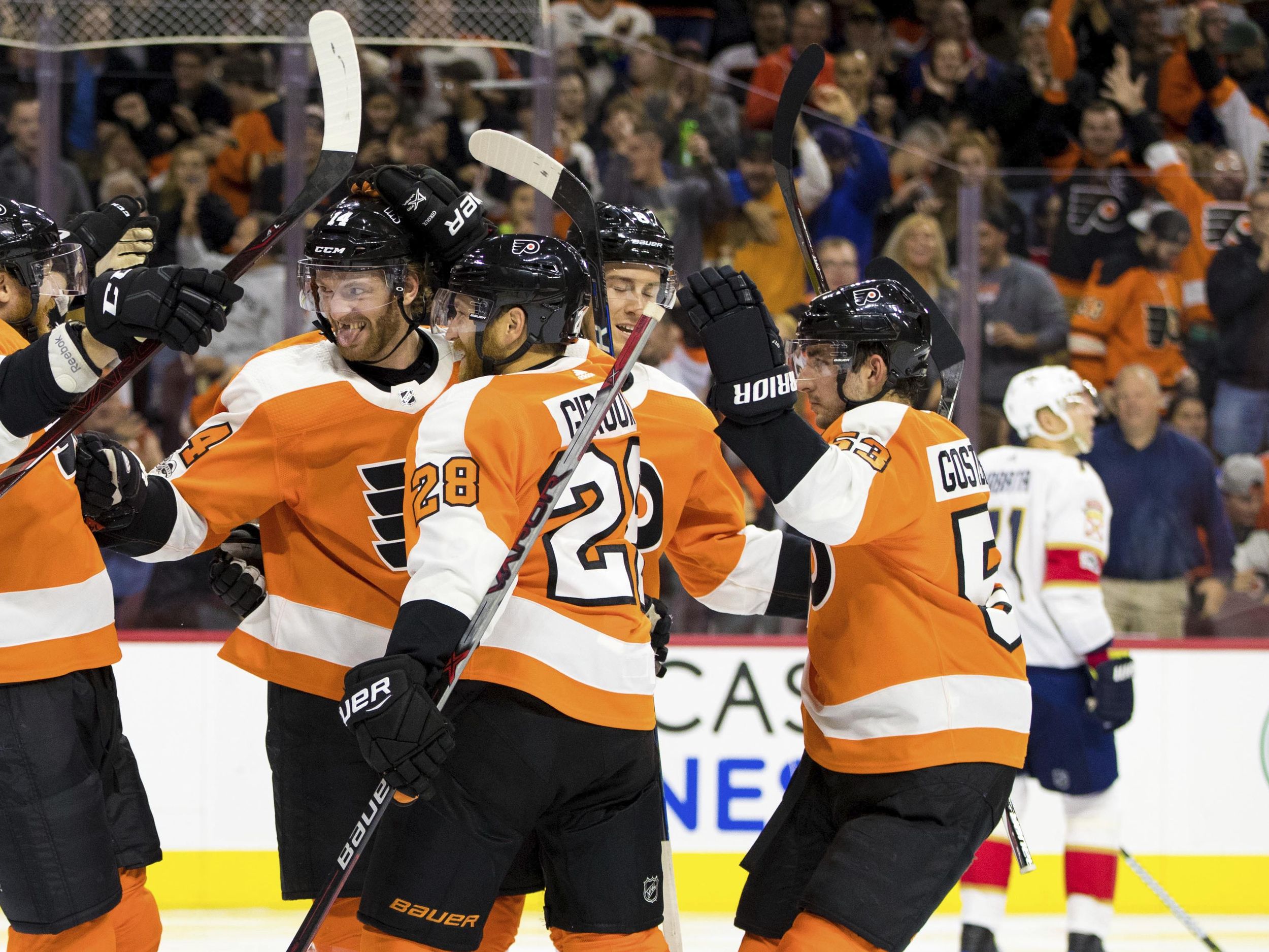 Panthers hold off Flyers' second-period surge for a 6-3 victory