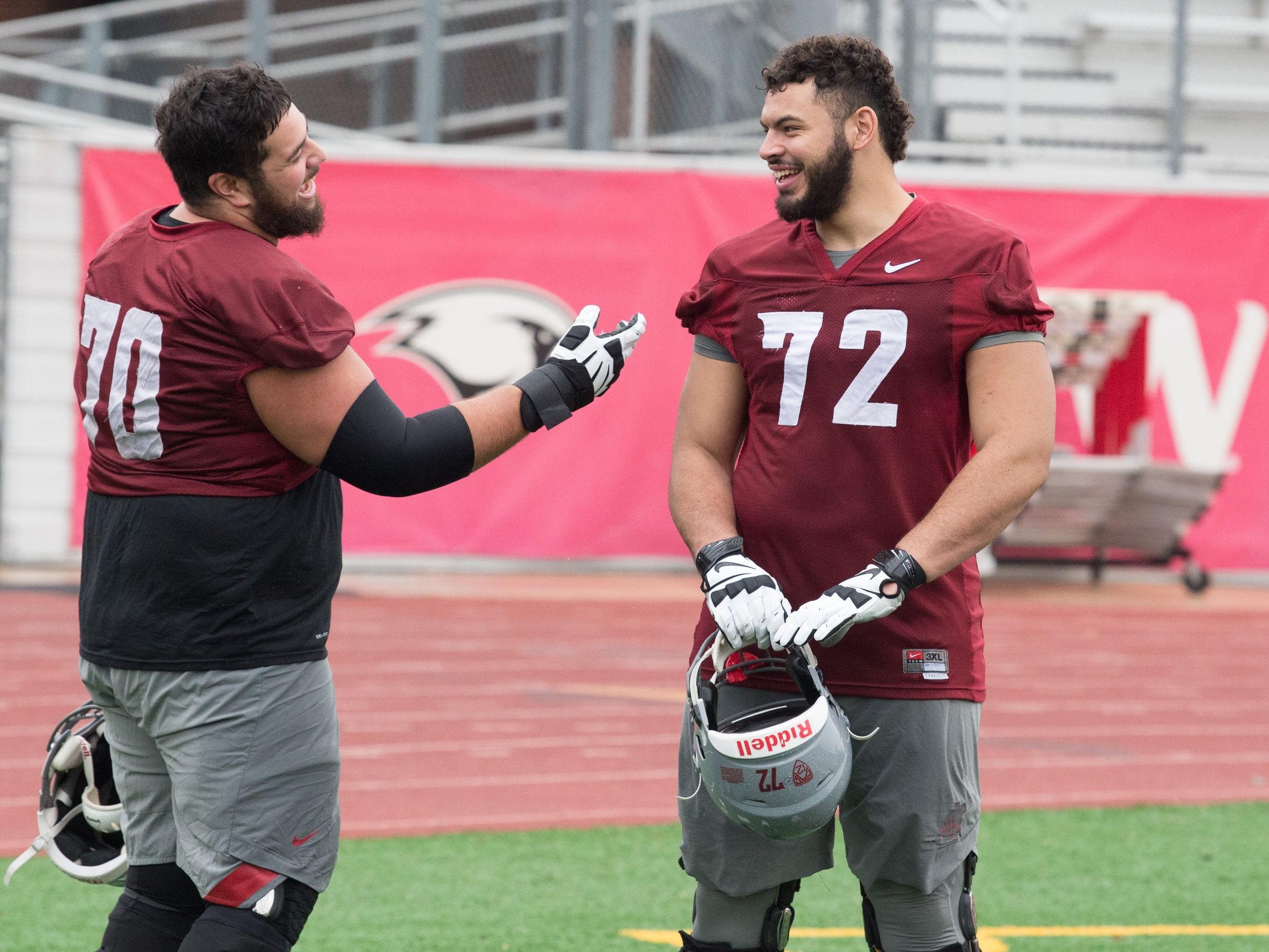 Seahawks take WSU right tackle Abraham Lucas with the No. 72 pick in the 2022  NFL draft