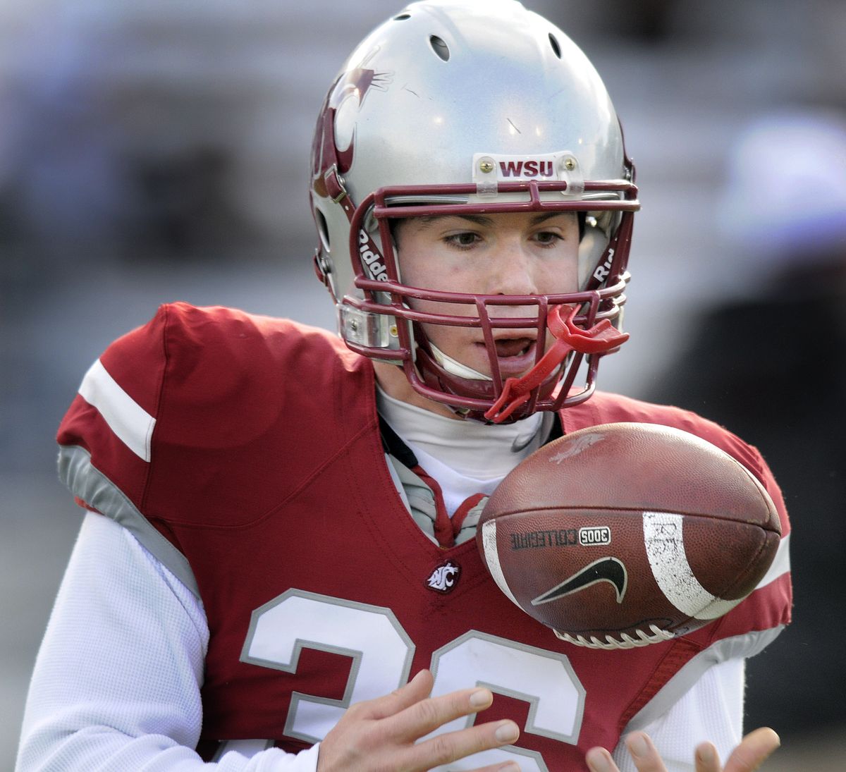 WSU’s Casey Locker is redshirting. (Christopher Anderson)