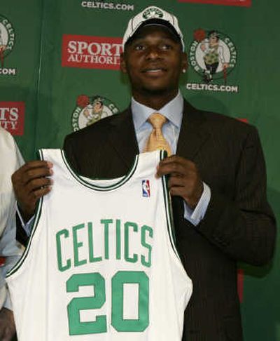 
Ray Allen shows his team-first attitude by displaying the 