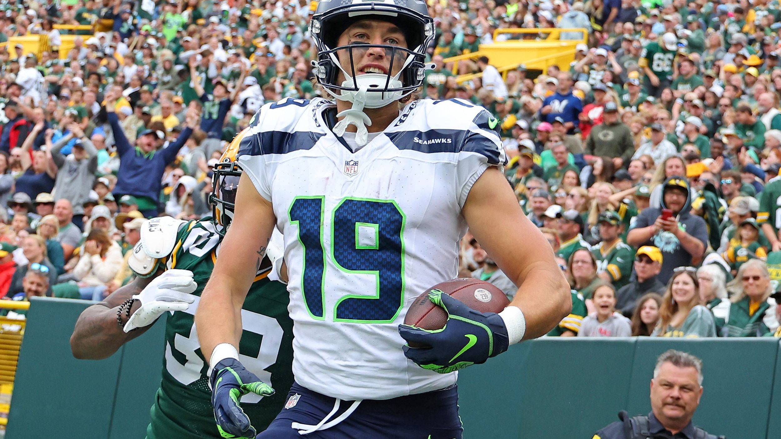 Seahawks rookie WR Jake Bobo making strong case for roster spot