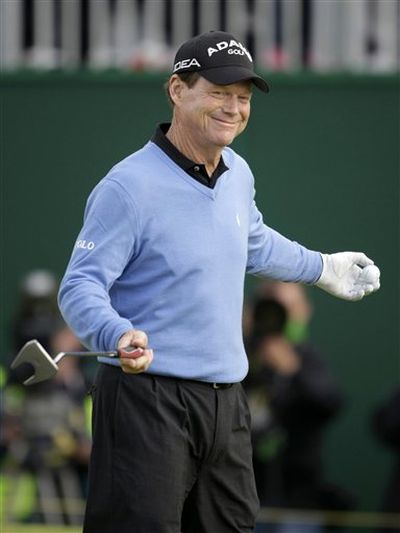 Tom Watson of the US reacts after missing a putt on the 18th green during a playoff following the final round of the British Open Golf championship, at the Turnberry golf course, Scotland, Sunday, July 19, 2009.  (Alastair Grant / AP Photo)