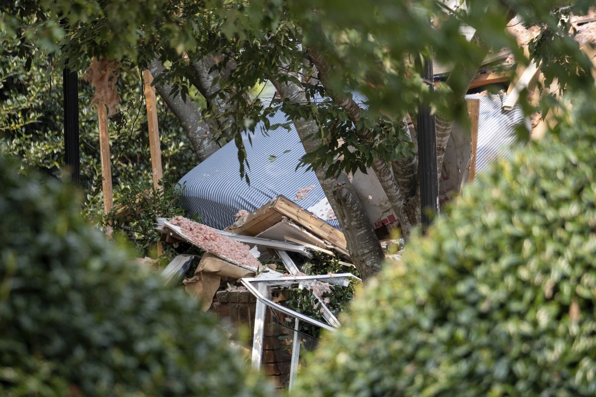 Damage to an apartment building is seen following an explosion, Sunday, Sept. 12, 2021, in Dunwoody, Ga., just outside of Atlanta.  (Ben Gray)