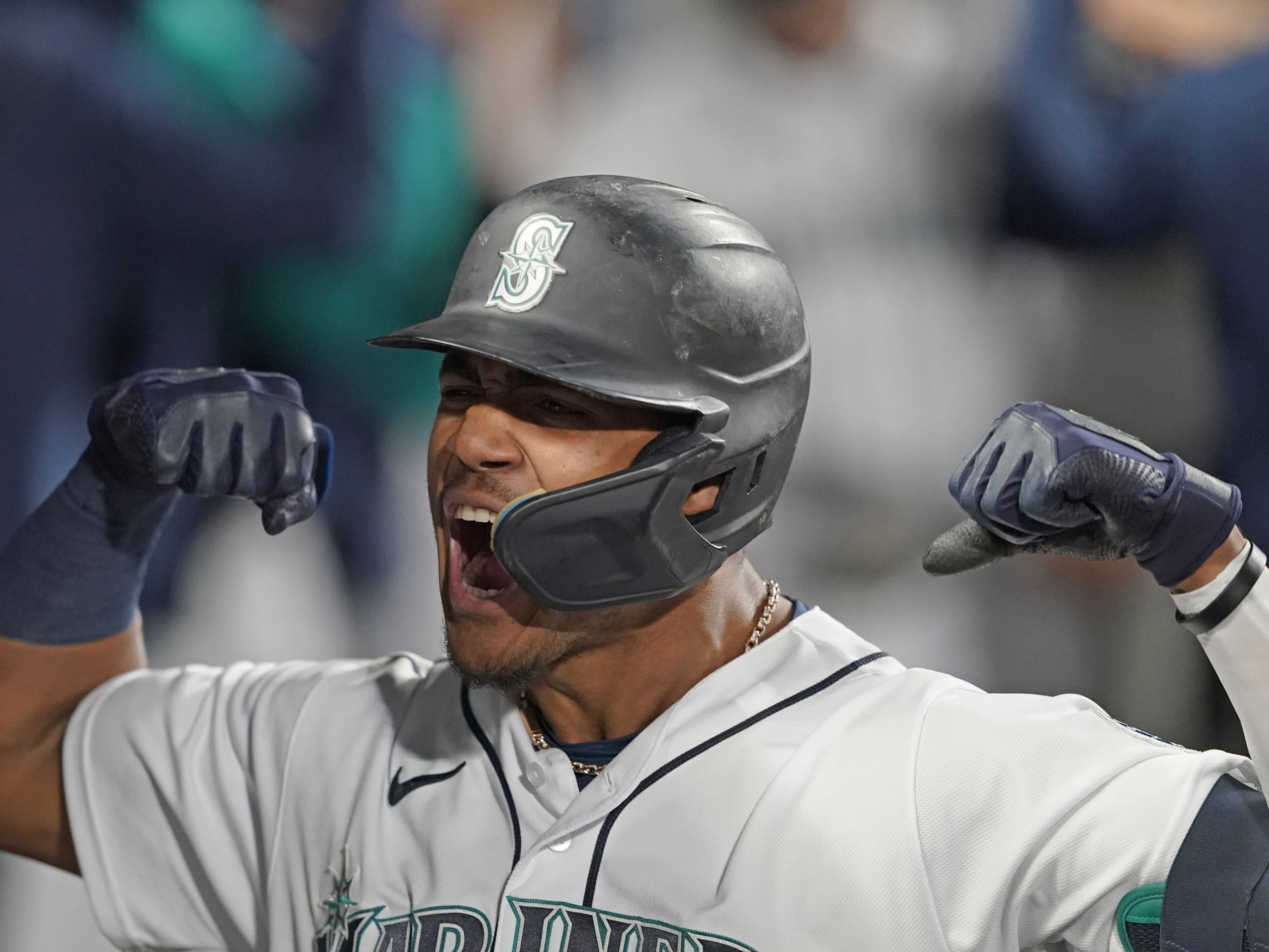 Commentary: Julio Rodriguez gives Mariners fans plenty to cheer for through  struggling stretch of season