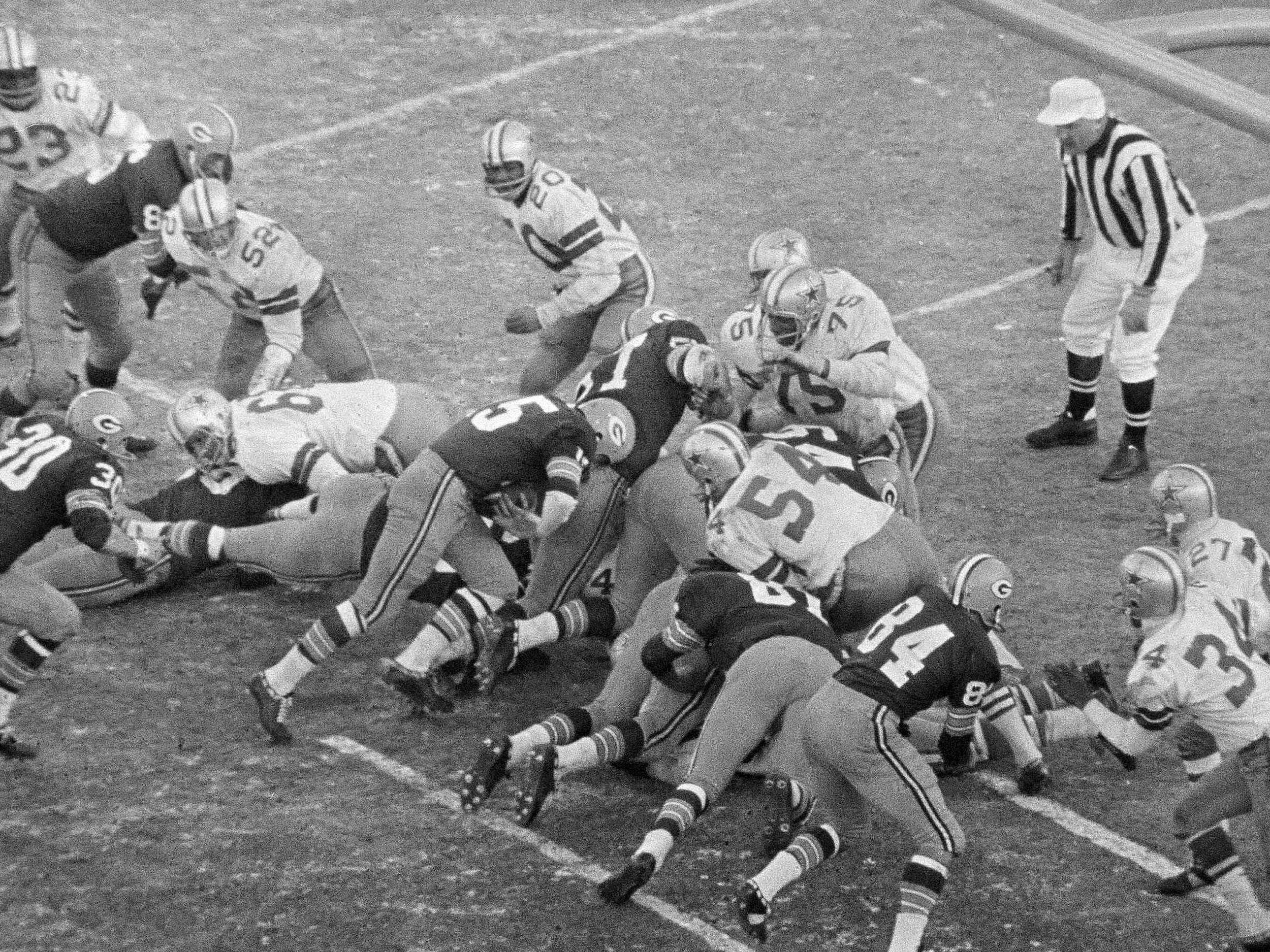 Tricks of the trade for playing in a freezing game in Green Bay