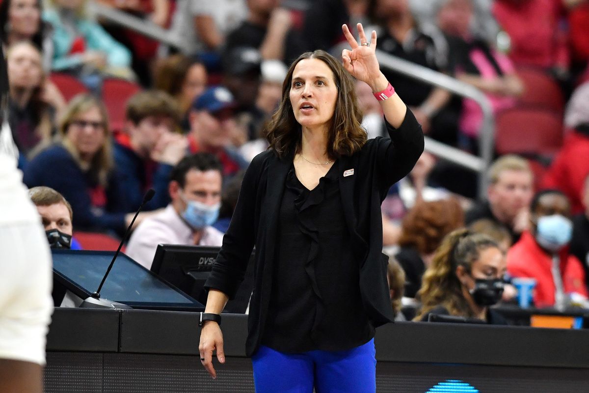 Gonzaga coach Lisa Fortier sends in a play during an NCAA Tournament game against Louisville in Louisville, Ky., on March 20.  (Timothy D. Easley)