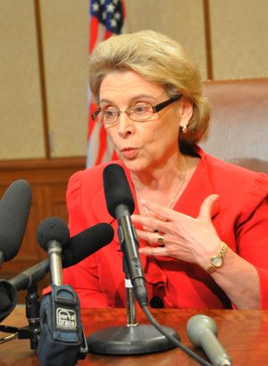 OLYMPIA -- Gov. Chris Gregoire said Tuesday she still  has hopes the Legislature will reach a budget compromise and finish by midnight Thursday. (Jim Camden)