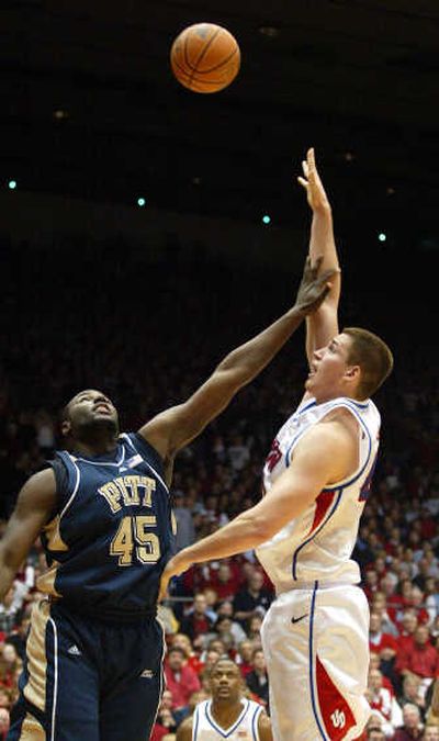 
Dayton's Kurt Huelsman, right, had 12 points against Pitt. Associated Press
 (Associated Press / The Spokesman-Review)