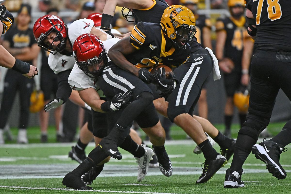 What TV channel is Eastern Washington Eagles vs Idaho Vandals