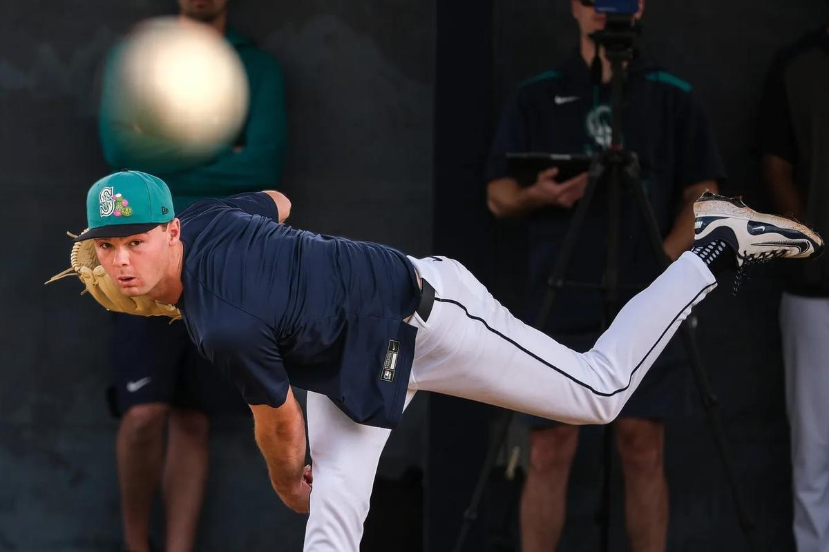 Kade Anderson throws a bullpen session during spring training.  (Dean Rutz/Seattle Times)