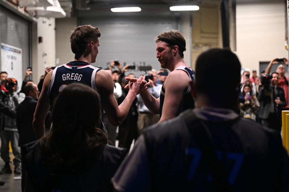 Locker room after game celebrate hi-res stock photography and