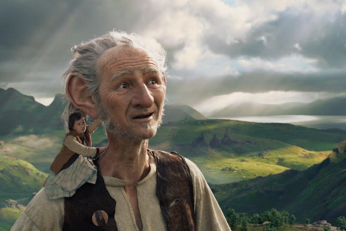 Ruby Barnhill and Mark Rylance star in Steven Spielberg's "The BFG." (Walt Disney Studios)