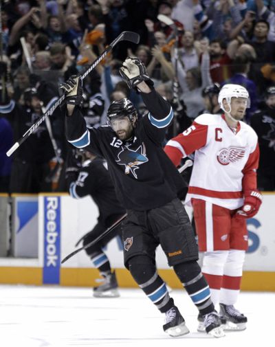 Sharks’ Patrick Marleau, left, scored decisive goal in San Jose’s 3-2 win over Detroit Red Wings in Game 7 of Western Conference semifinals. (Associated Press)
