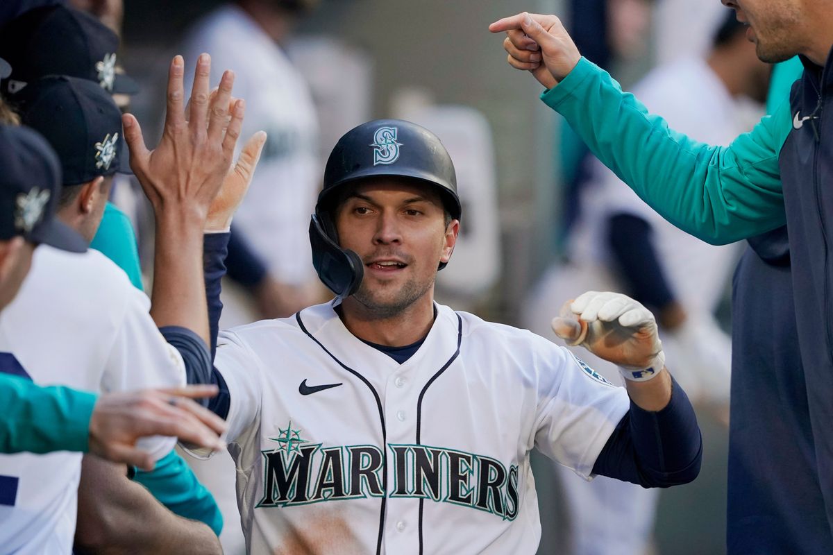 Mariners new and old deliver in 11-1 rout of Houston in home opener at  sold-out T-Mobile Park