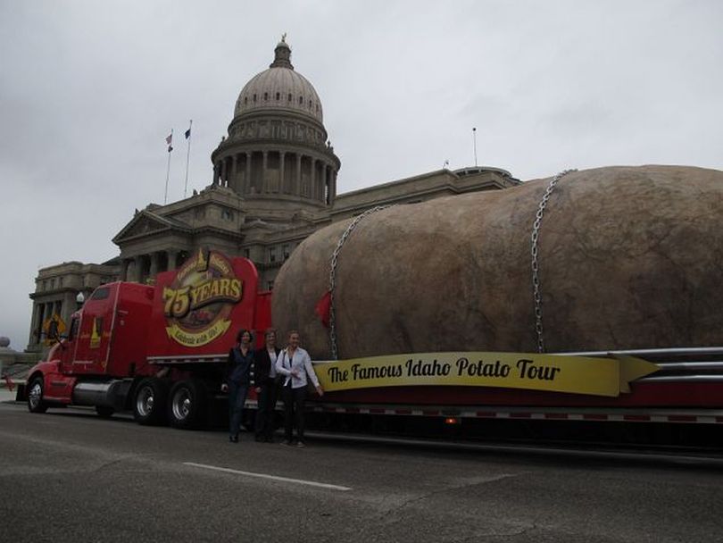 Giant Idaho potato truck hits road for national tour to promote Idaho potatoes. (AP / John Miller)