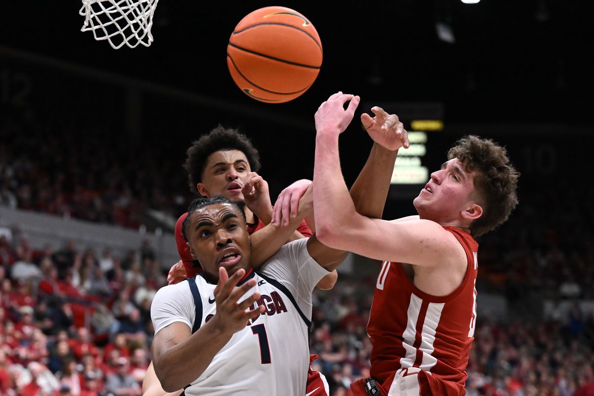 Kase Wynott, left, a former Idaho Gatorade Player of the Year, joins the retooled Vandals after missing most of the 2025-26 season with a hip injury.  (TYLER TJOMSLAND/THE SPOKESMAN-REVIEW)
