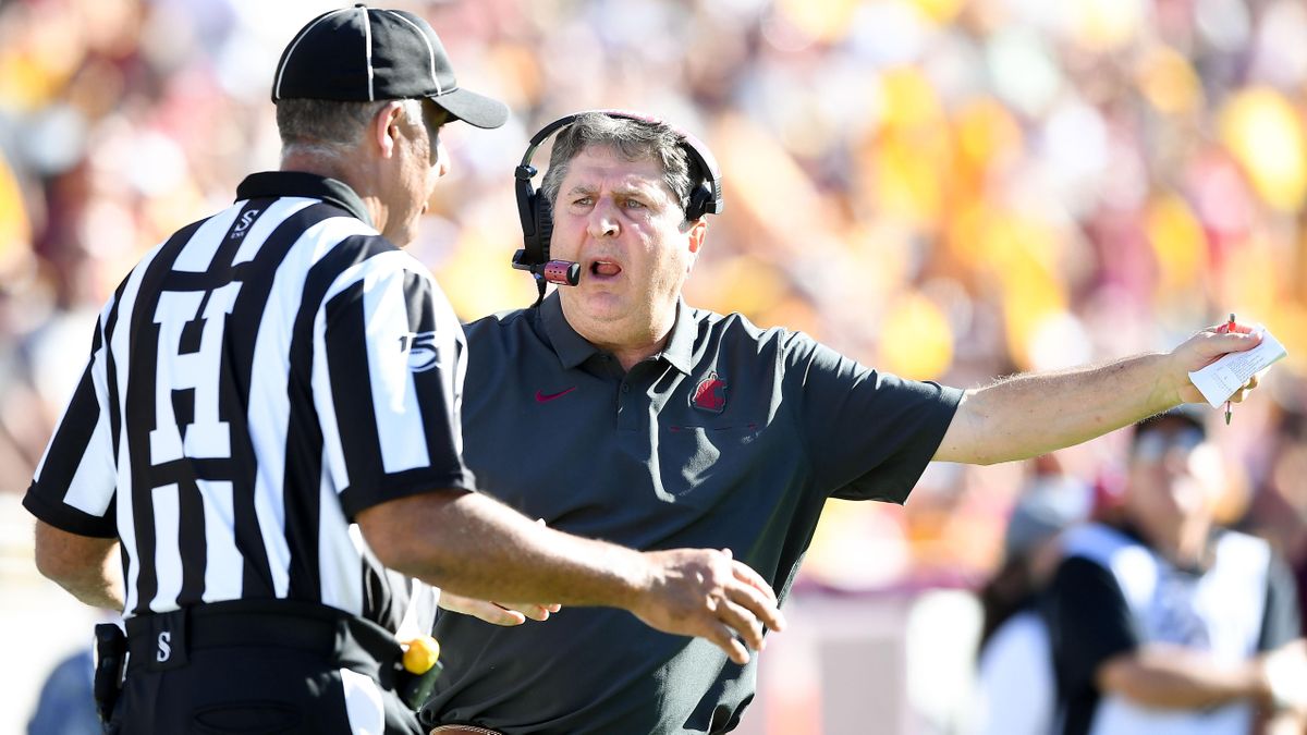 Mike Leach encourages media to 'carefully analyze' officiating blunder from Washington State-Cal ...