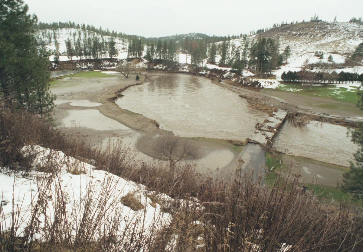 Latah Creek expected to flood today; weather service issues flood