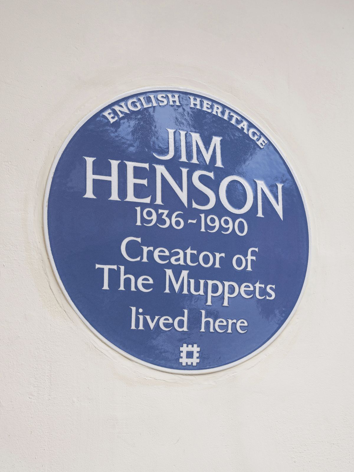 In this undated photo provided by English Heritage a view of the blue plaque on the former London home of Jim Henson, creator of The Muppets, who has been honoured with a blue plaque. The American creator of the Muppets was honored Tuesday, Sept, 7, 2021 in Britain with a blue plaque at his former home in north London, which he bought after ‘The Muppet Show’ was commissioned for British television — 50 Downshire Hill in Hampstead in north London to be precise.  (HONS)