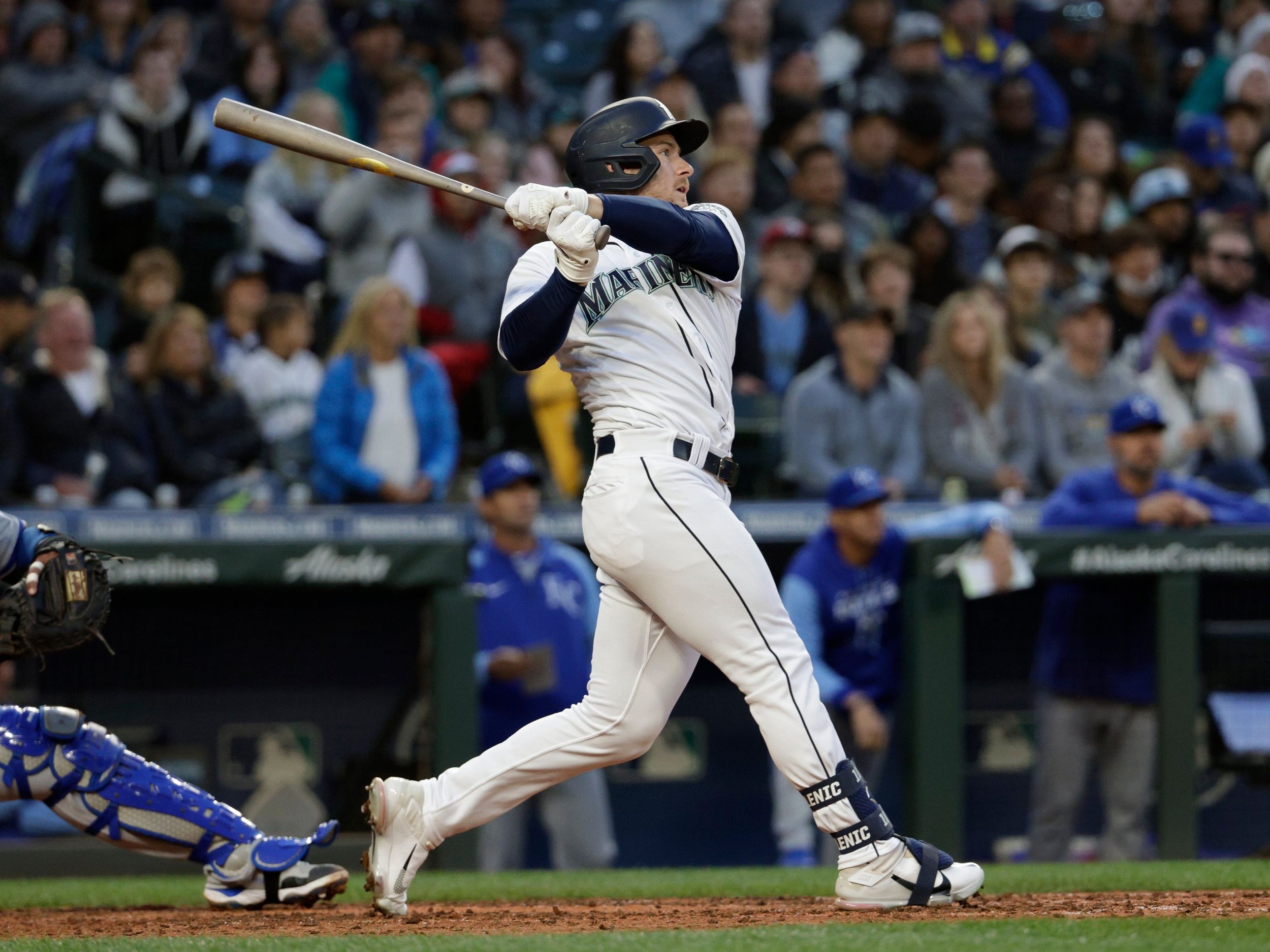 Jarred Kelenic home run video: Mariners OF records first MLB hit